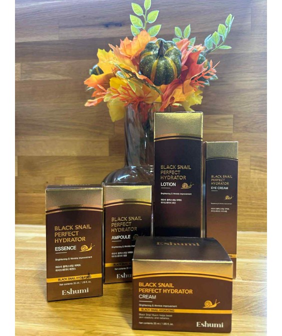 Eshumi Black Snail Perfect Hydrator серия корейска козметика със слуз от охлюв